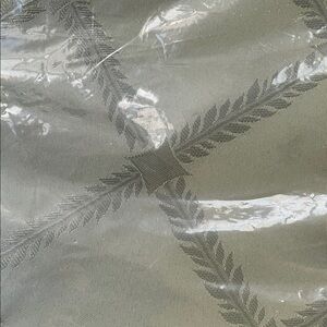 RSVP Olive Green Tablecloth Set
